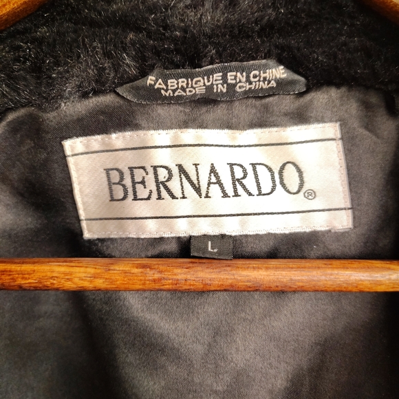 Bernardo Black Faux Fur Double Breasted Jacket Women's Size Large - Picture 14 of 16